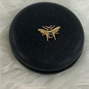 Black Compact Mirror with bee New